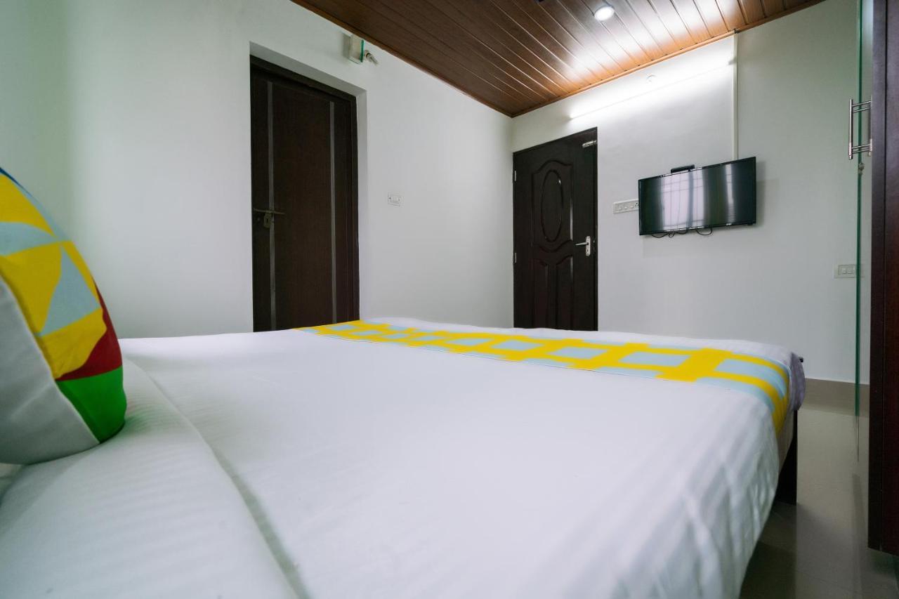 Oyo Home 49697 Aj Apartments Kochi 外观 照片