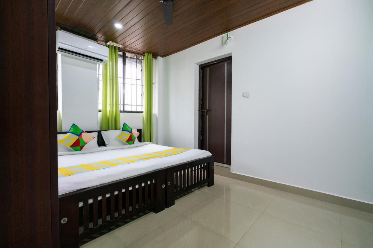 Oyo Home 49697 Aj Apartments Kochi 外观 照片